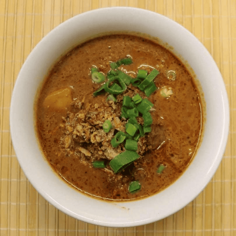 A delicious bowl of Masaman Curry, representing the flavours of Southern Thailand.