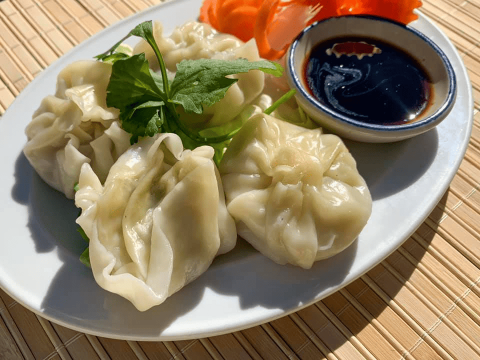 KB Thai's Steamed Dumplings: Flavourful and delicately steamed